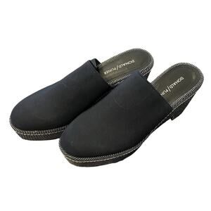 Donald Pliner Corsica Wedge Platform Clog Size 8.5 Mule Navy Blue Slip on Shoe